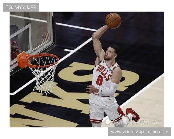 拉文突破下探连续制造机会,芝加哥拉侧翼空位