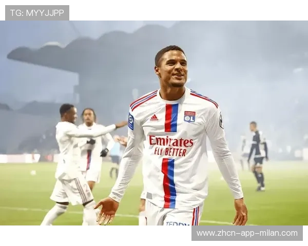 法甲里昂中场渗透成功,锋线接连得分：控场到终结的全景解码